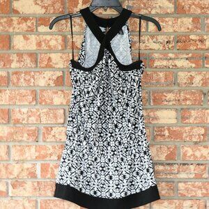 White house black market top